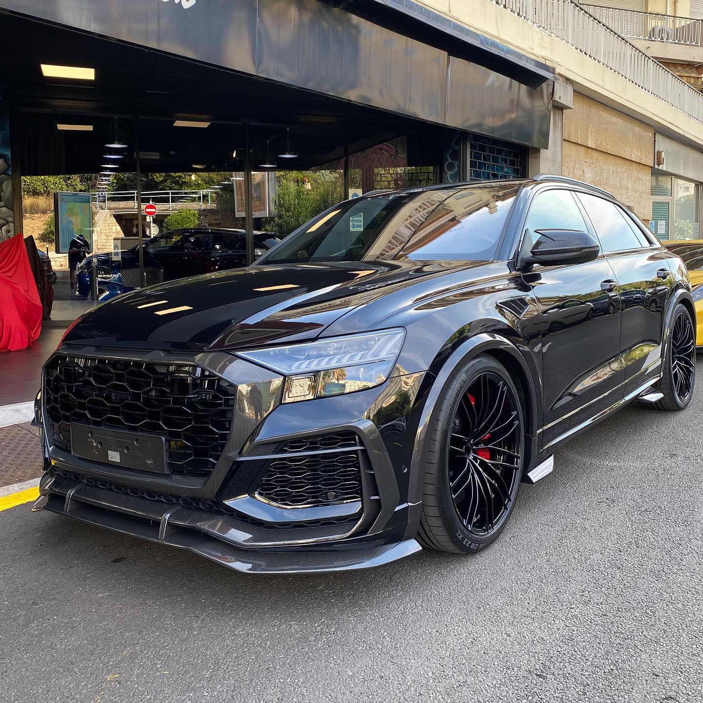 ST Style Carbon Fiber Front Lip for Audi RSQ8 Pre-LCI (2019–2023)