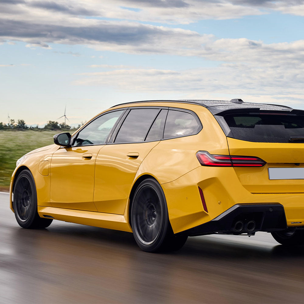 MP Style Carbon Fiber Side skirts for BMW M5 G90(2024+)