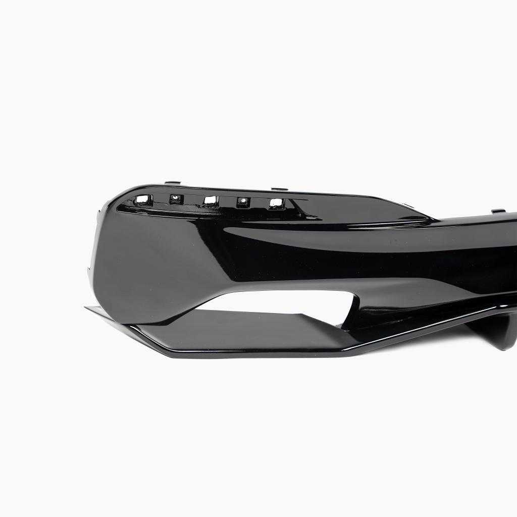 Performance Style Gloss Black Rear Diffuser for BMW 5 Series G30/G31 Pre-LCI (2017–2020)
