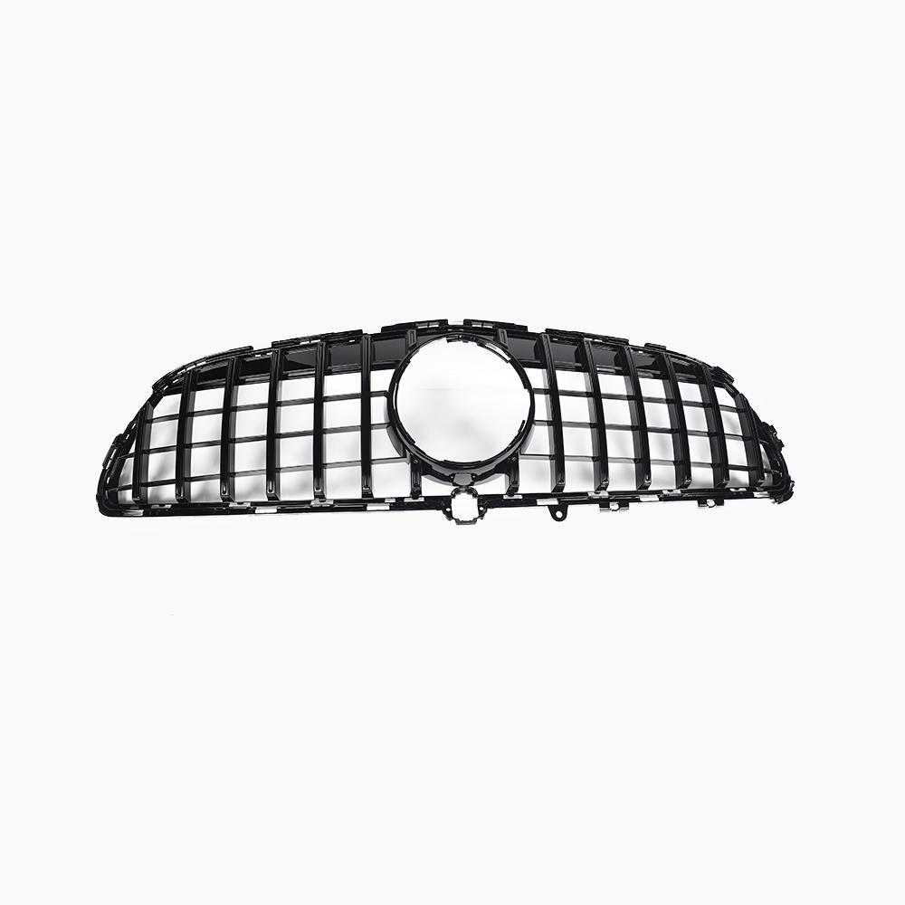 Benz CLS C218 front grille-side angle view