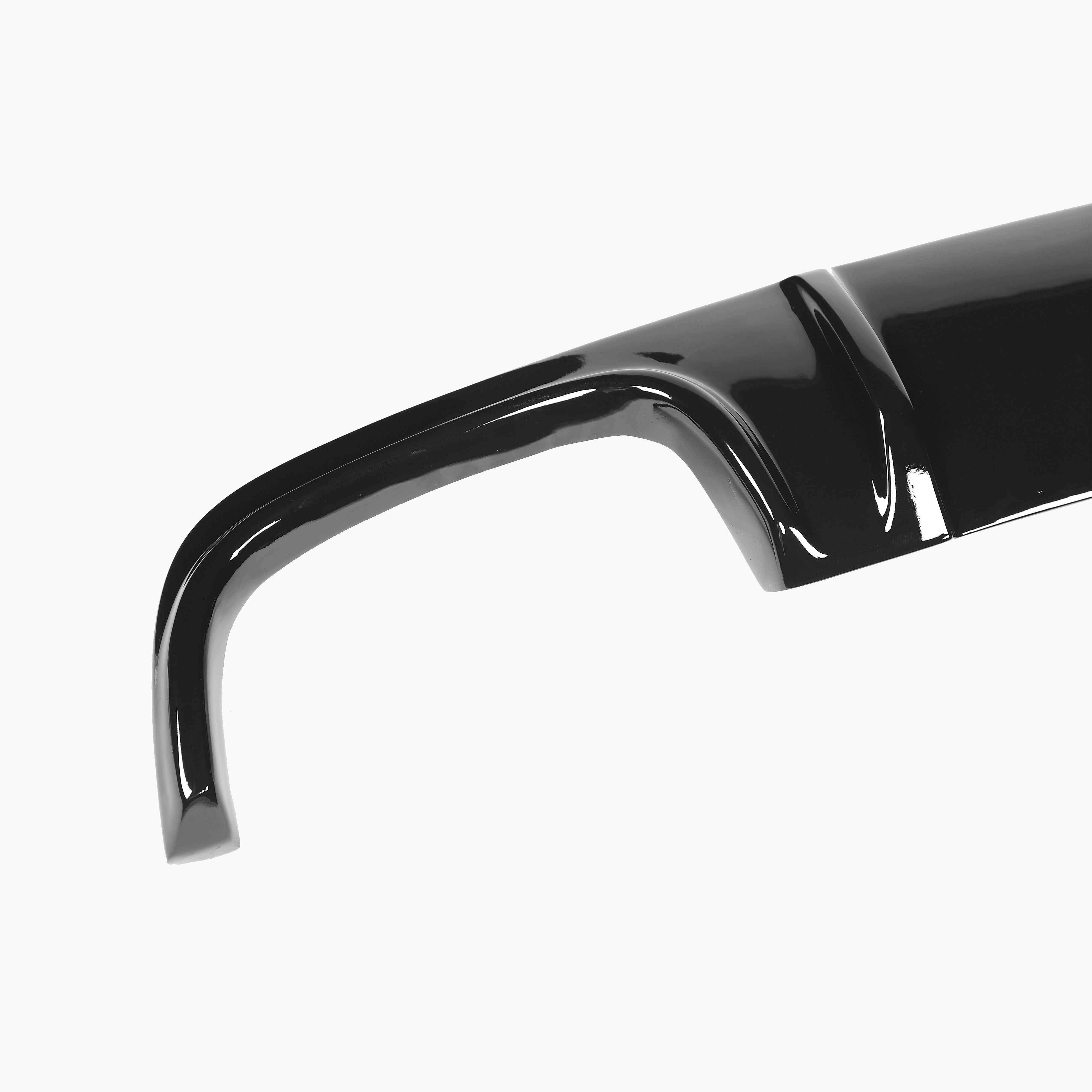 Benz W211 E55 AMG Gloss Black Rear Diffuser -details view