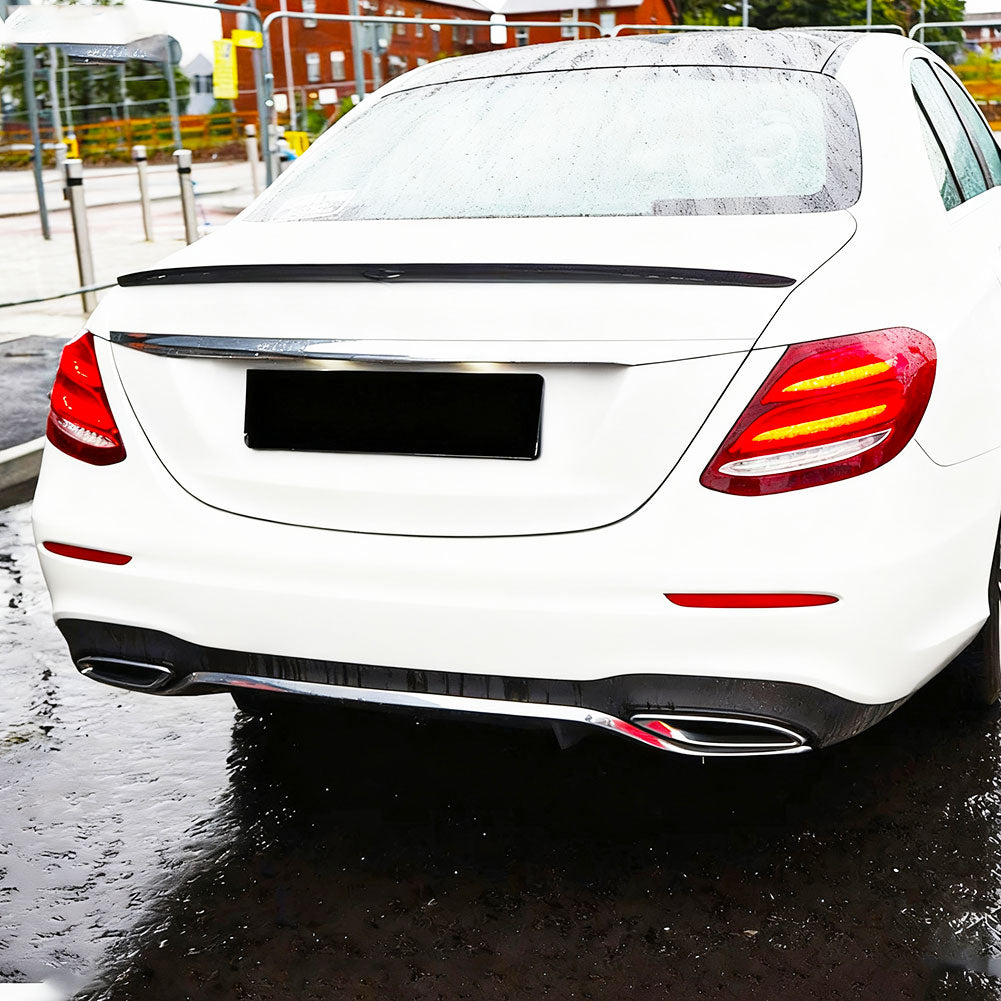 Benz w213 trunk spoiler--installed spoiler on trunk