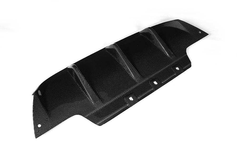 V Style Carbon Fiber Rear Diffuser For BMW M6 F06/F12/F13 (2012–2018)