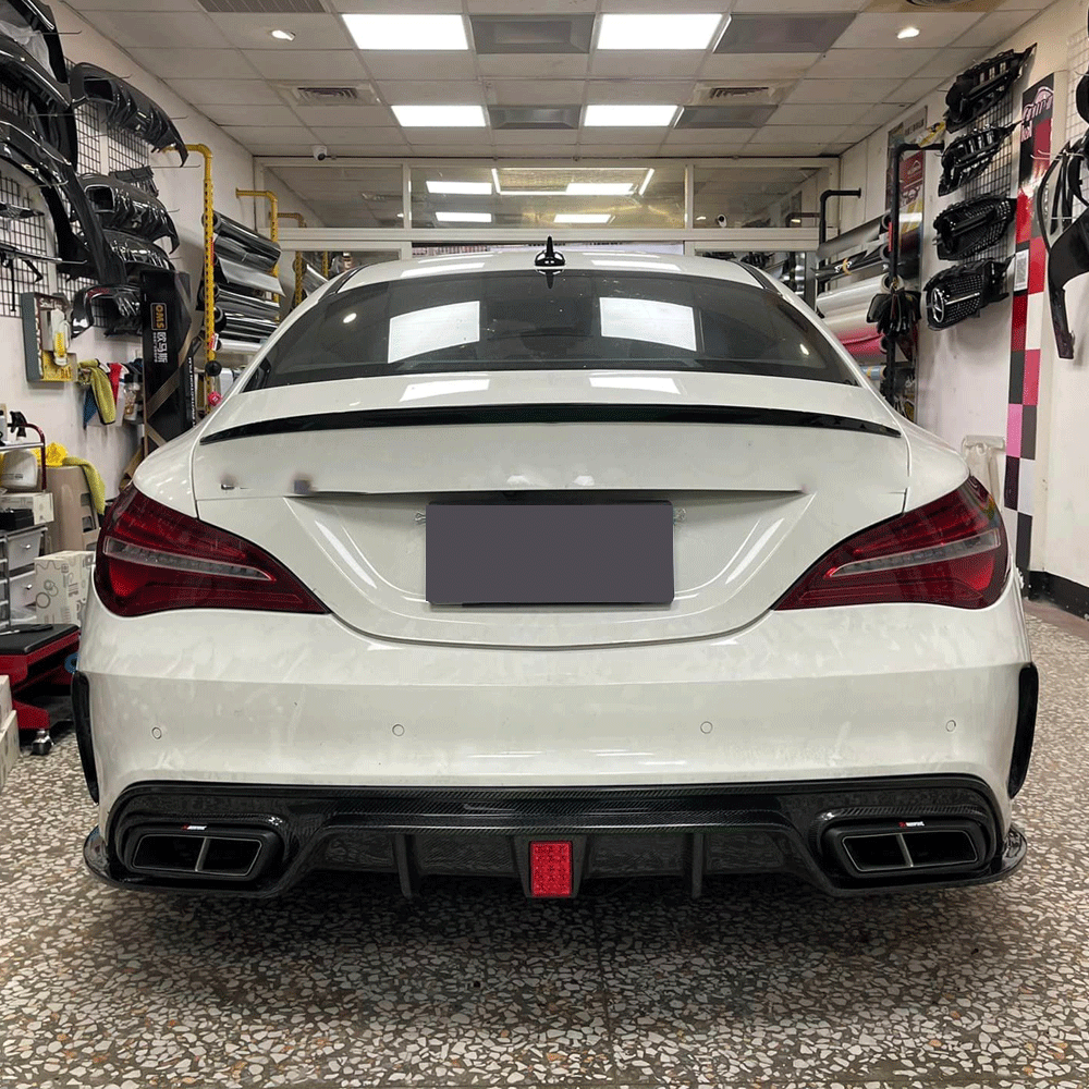 ST Style Carbon Fiber Rear Diffuser With LED for Mercedes Benz CLA C117 Sport & CLA 45 AMG C117 Facelift (2017–2019)