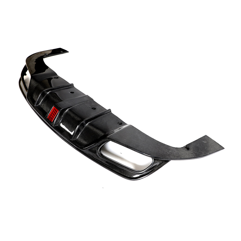 ST Style Carbon Fiber Rear Diffuser With LED for Mercedes Benz CLA C117 Sport & CLA 45 AMG C117 Facelift (2017–2019)