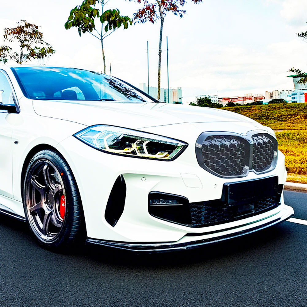 ST Style Gloss Black Front Grille for BMW 1 Series F40 (2019–2024)
