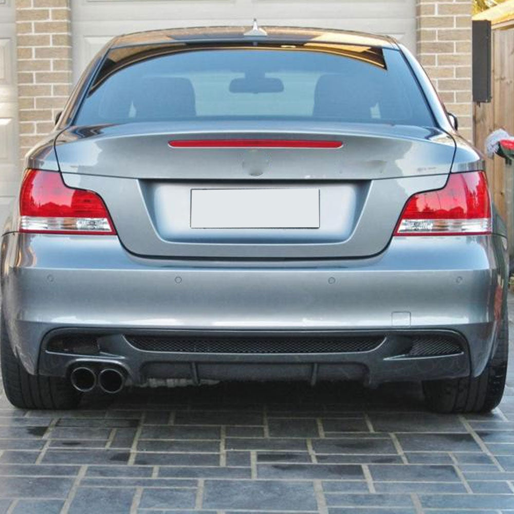 ST Style Carbon Fiber Rear Diffuser for BMW 1 Series E82/E88 (2007–2013)