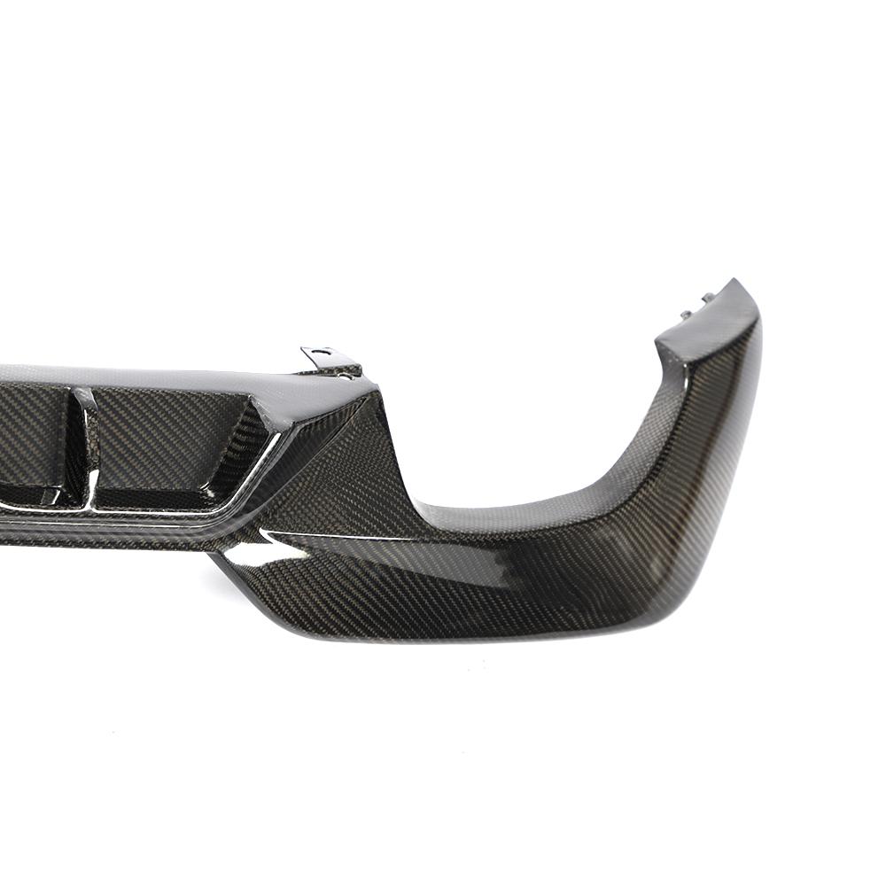 Performance Style Carbon Fiber Rear Diffuser for BMW 3 Series G20/G21 Pre-LCI M-Sport (2019-2022)