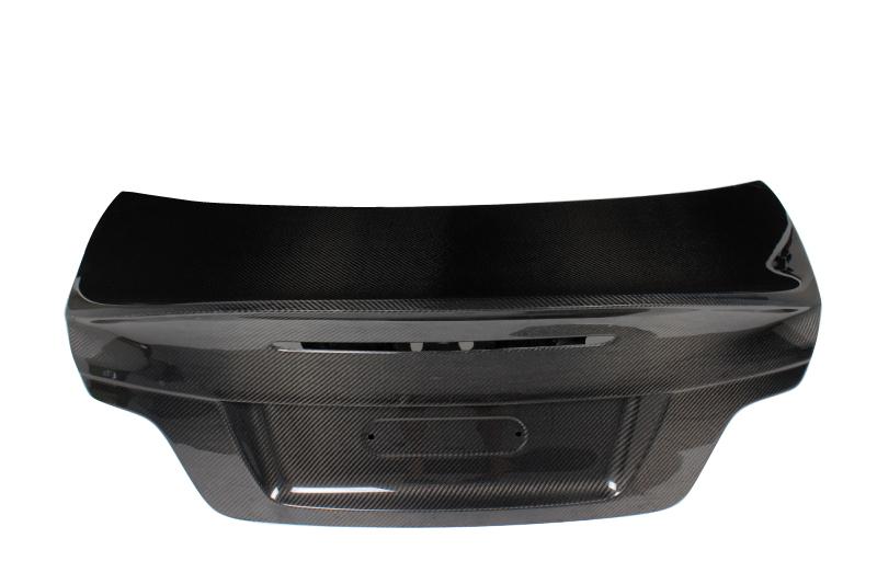 Carbon Fiber Rear Trunk Trim Bonnets for BMW E82 CLS Coupe (2007-2013)