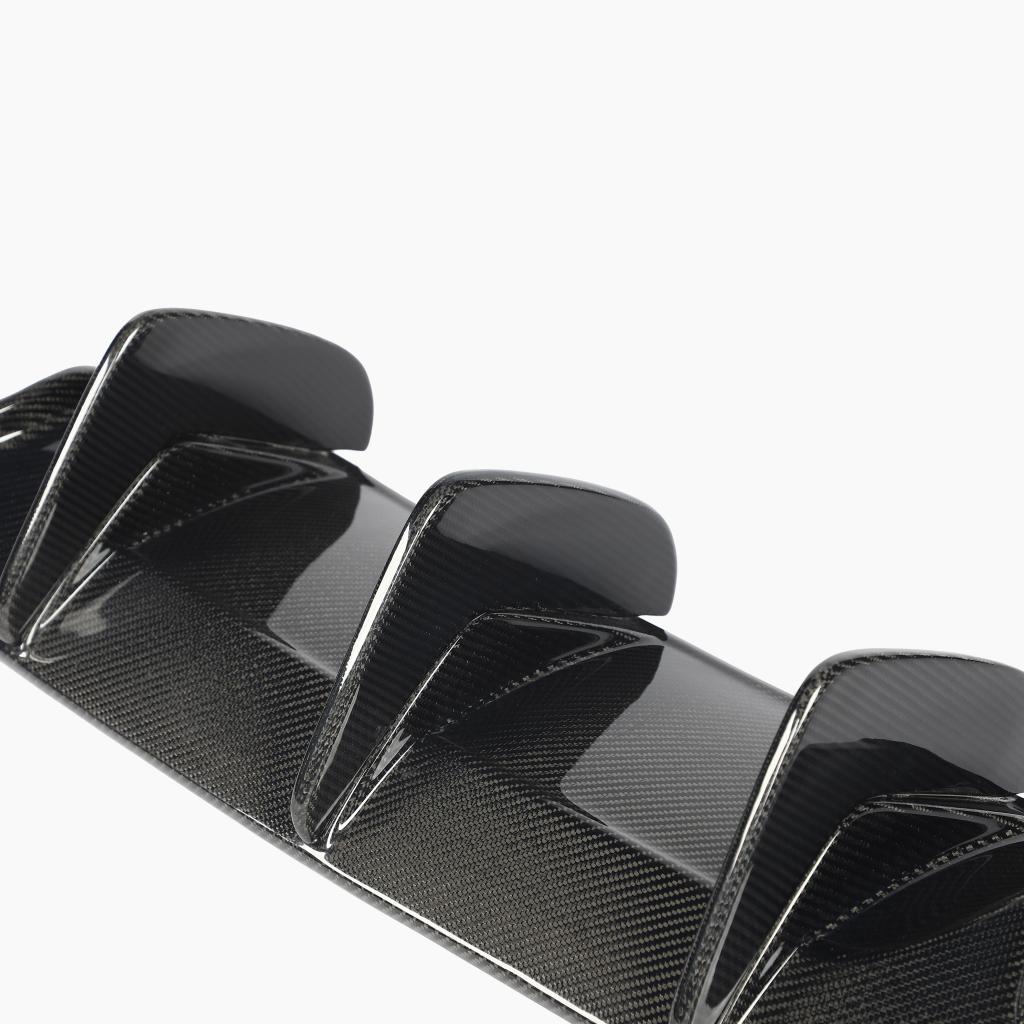 AMG Style Carbon Fiber Rear Diffuser for Mercedes Benz C63 W204 Facelift (2011-2015)