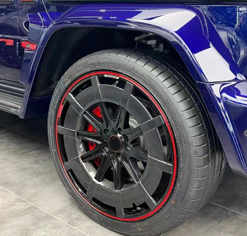 Mercedes-Benz G‑Class W463A Pre‑Facelift Wheel Hub Cover carbon fiber installed