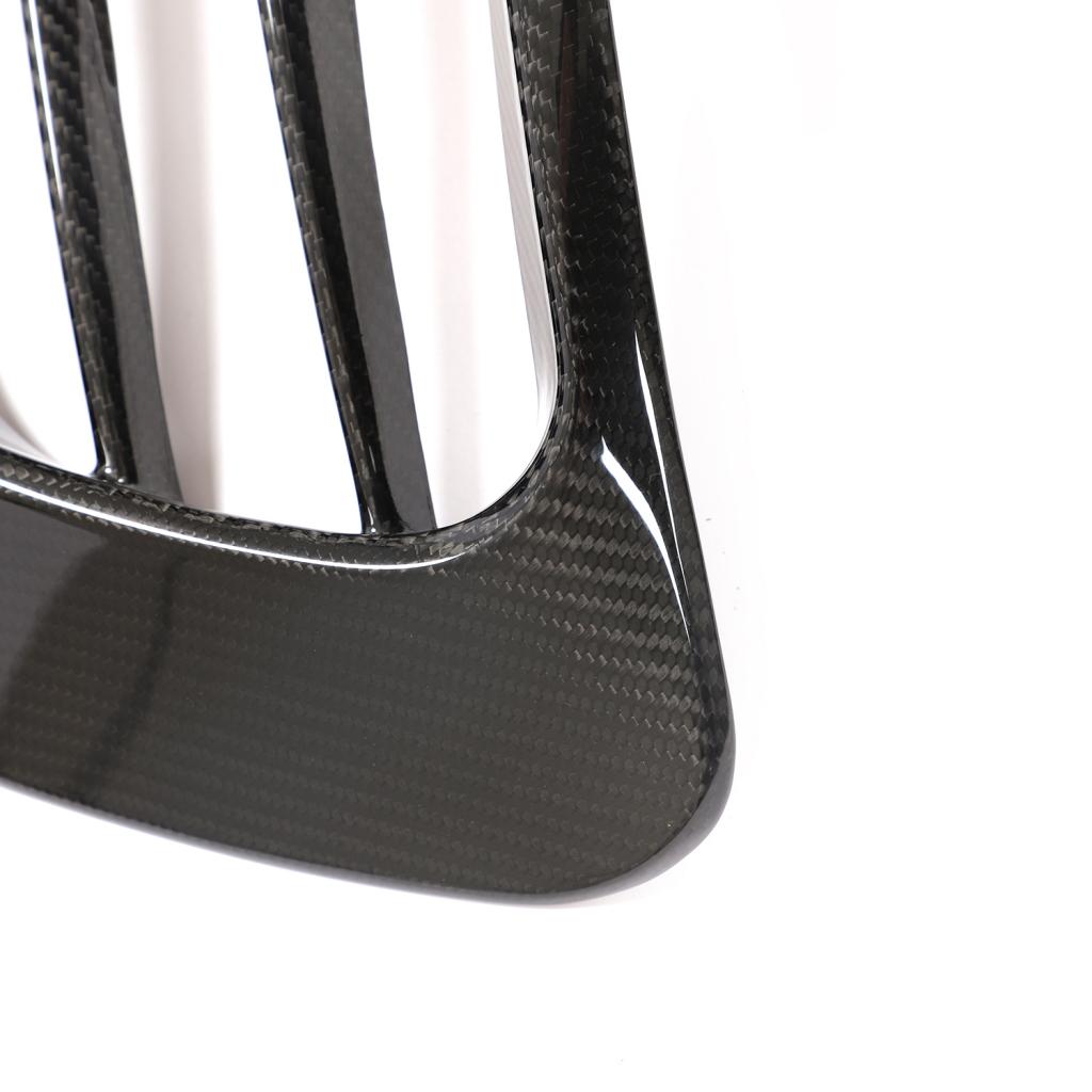 ST Style Carbon Fiber Front Air Vents For Mercedes Benz Vito W447 Facelift (2020–2023)