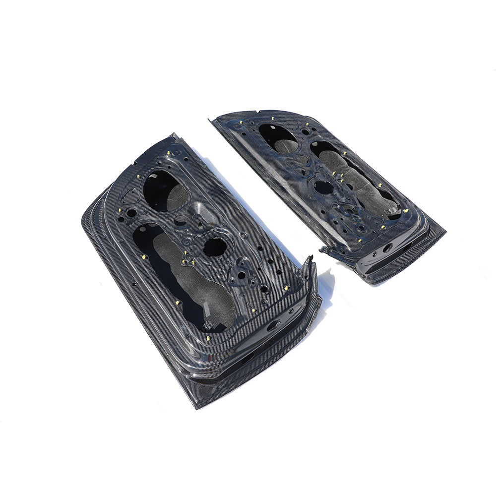OEM Style Carbon Fiber Door for Audi TT RS MK3 8S Pre-LCI(2017-2019)/ TT/TTS MK3 8S Pre-LCI(2015-2018)