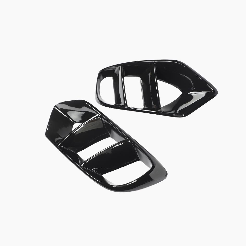 Mercedes-Benz C‑Class W205 Pre‑Facelift Air Vents glossy black side view