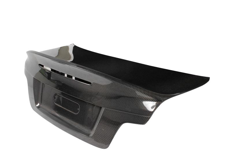 Carbon Fiber Rear Trunk Trim Bonnets for BMW E82 CLS Coupe (2007-2013)